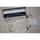 A COLLECTION OF SILVER JEWELLERY TO INCLUDE BRACELETS, EARRINGS ETC