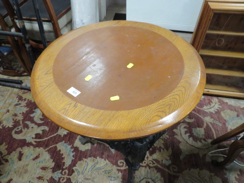 A VINTAGE CAST IRON PUB TABLE S/D - Image 2 of 4