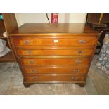 A CONTEMPORY MAHOGANY INLAID HI-FI CABINET IN THE GEORGIAN STYLE H-85 W-92 CM