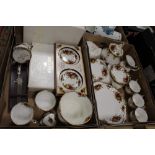 TWO TRAYS OF ROYAL ALBERT OLD COUNTRY ROSES CHINA TO INCLUDE BOXED EXAMPLES