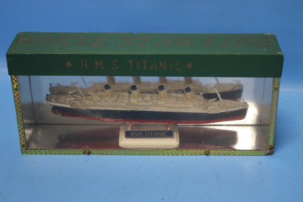 A CASED MODEL OF THE TITANIC