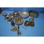 A TRAY OF WHITE METAL ITEMS TO INCLUDE A PAIR OF VASES, A SUGAR SIFTER, CANDLE HOLDER, FLATWARE ETC.