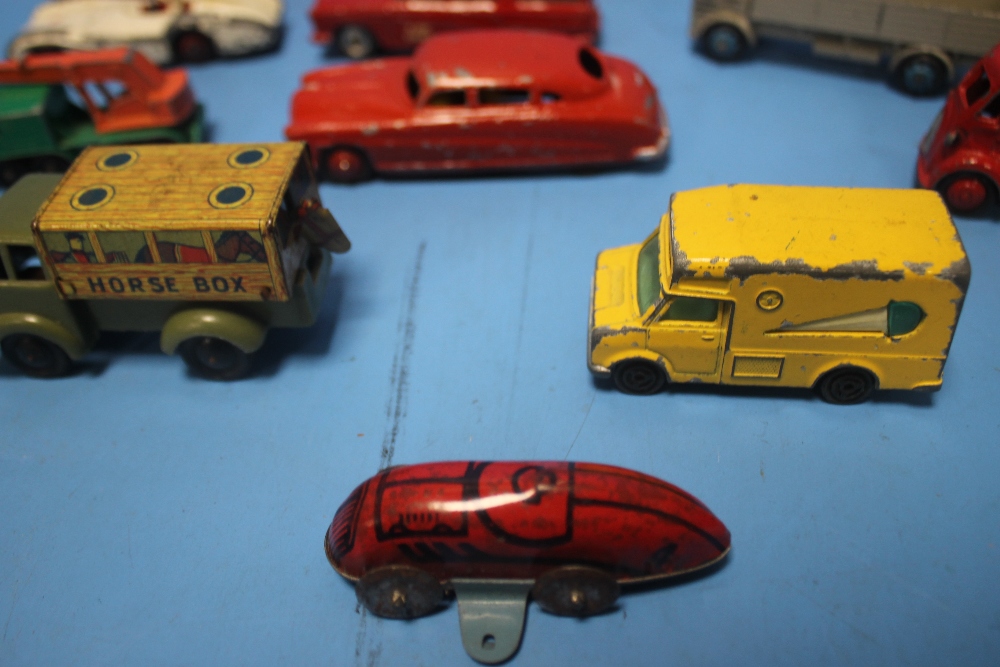 A SELECTION OF DINKY VEHICLES TO INCLUDE ROYAL TIGER BUS, MERCEDES BENZ 237, BIG BEDFORD TRUCK - Image 6 of 6