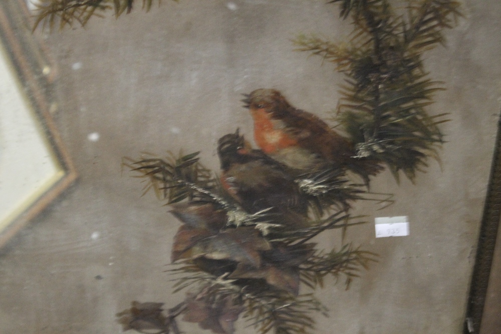 A FIRE SCREEN PAINTED WITH ROBINS APPROX 70 X 64 CM - Image 2 of 2