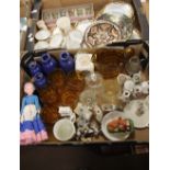 TWO TRAYS OF GLASSWARE AND CERAMICS TO INCLUDE A SMALL COLLECTION OF CRESTED WARE (TRAYS NOT