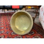 A LARGE 18TH CENTURY DUTCH BRASS BASIN