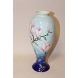A TALL OLD TUPTON WARE FLORAL VASE - HEIGHT 27CM