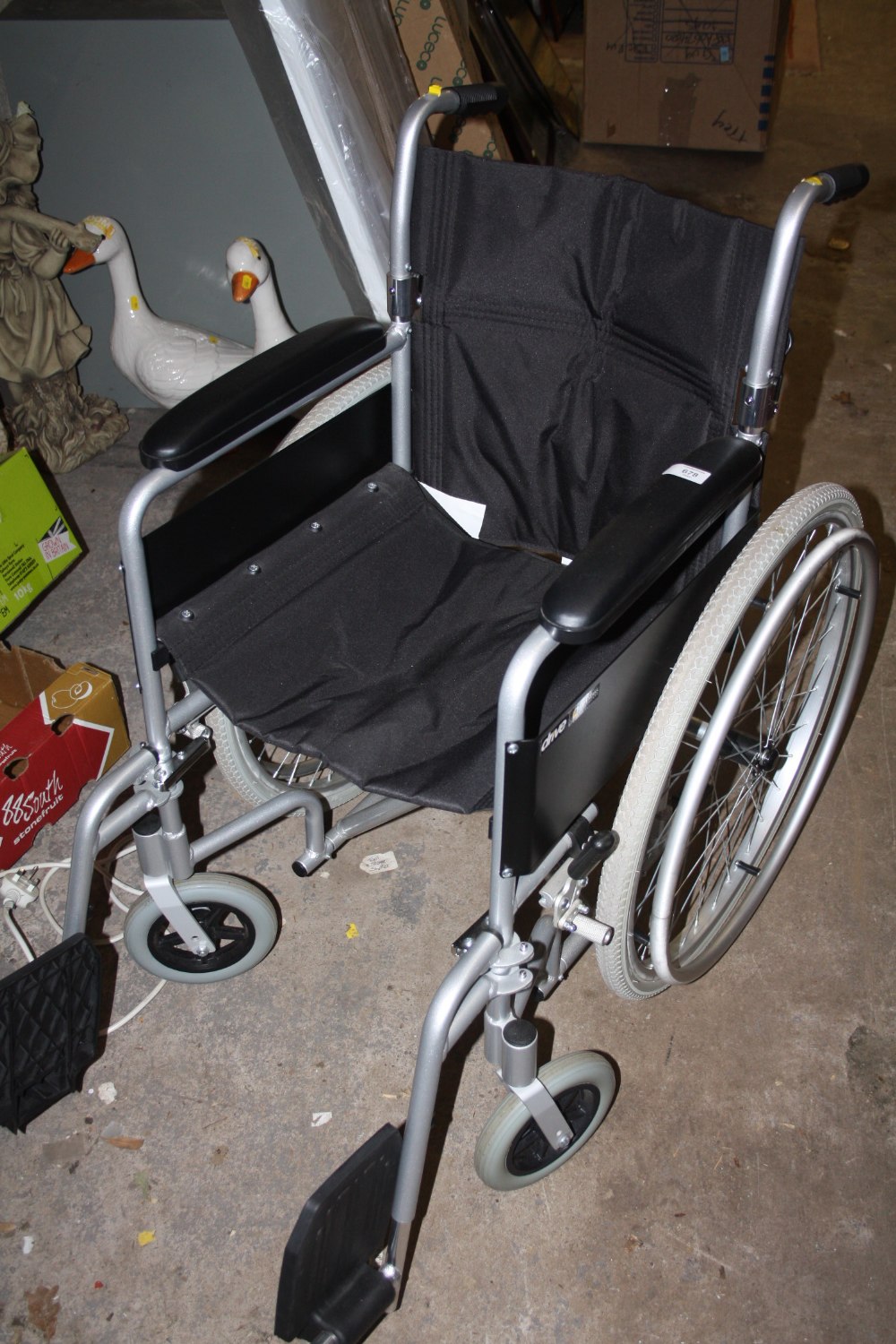 A DRIVE DeVilbliss HEALTHCARE WHEELCHAIR