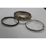 THREE HALLMARKED SILVER BANGLES APPROX COMBINED WEIGHT 44.3G