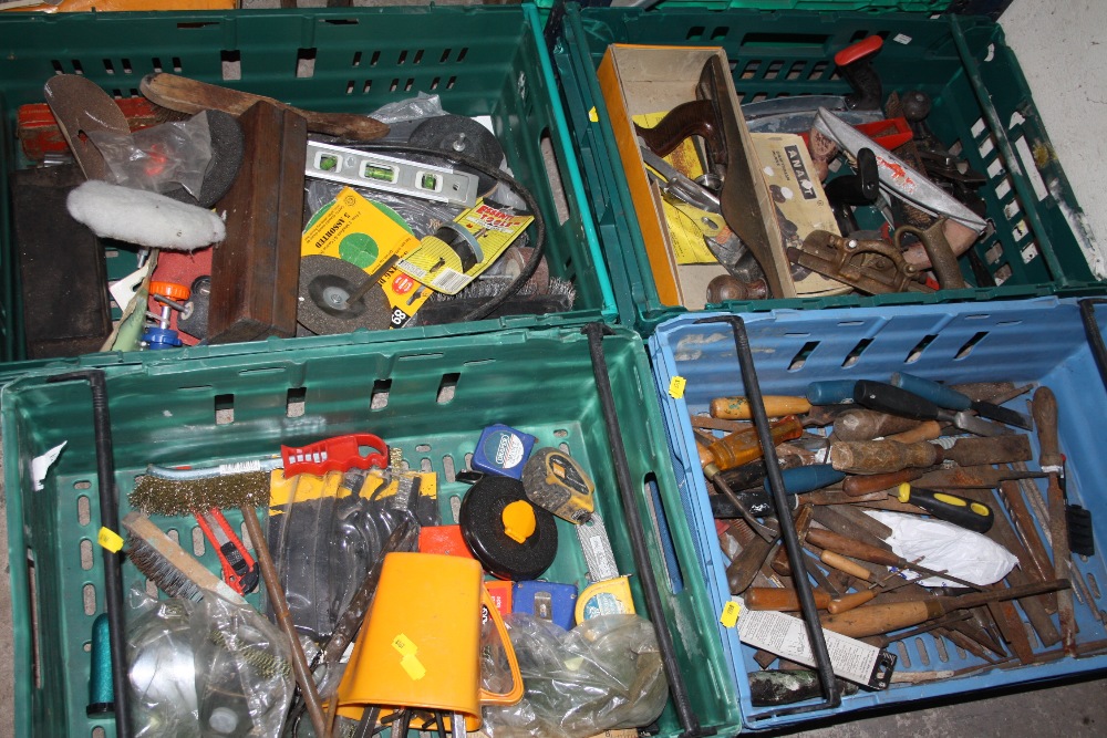 FOUR TRAYS OF MIXED HANDTOOLS TO INCLUDE CHISELS, FILES, TAPE MEASURES, PLANE ETC (PLASTIC TRAYS NOT