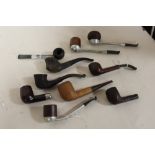 A COLLECTION OF VINTAGE PIPES