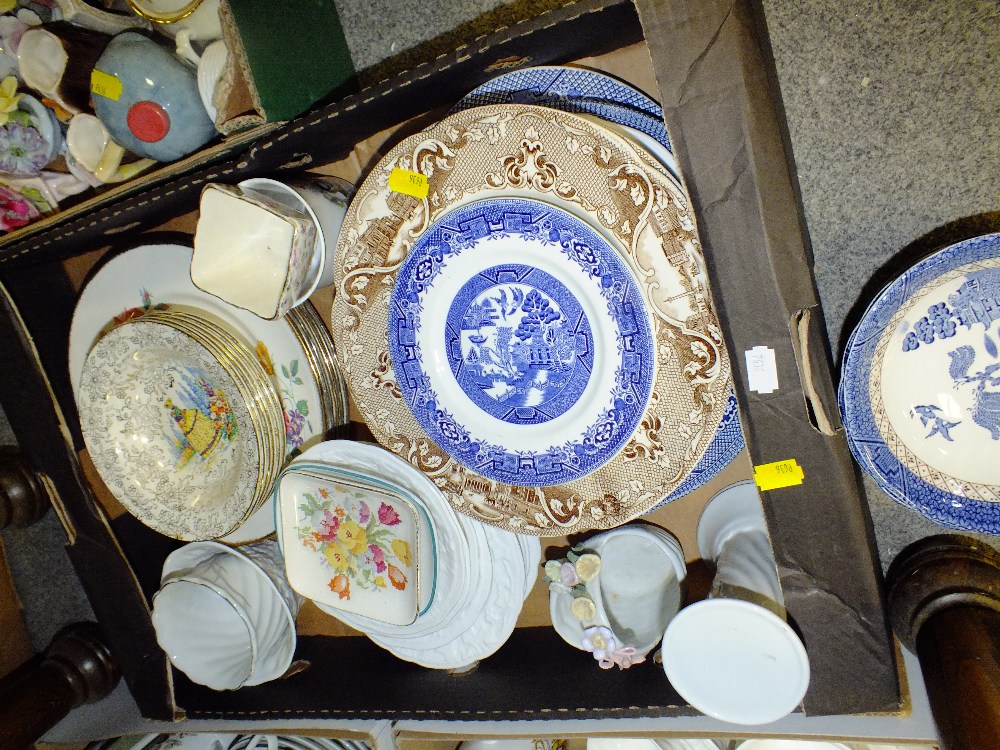 FOUR BOXES OF ASSORTED CHINA AND CERAMICS TO INCLUDE A WADE JOHNNY WALKER WHISKY JUG, AND - Image 3 of 4