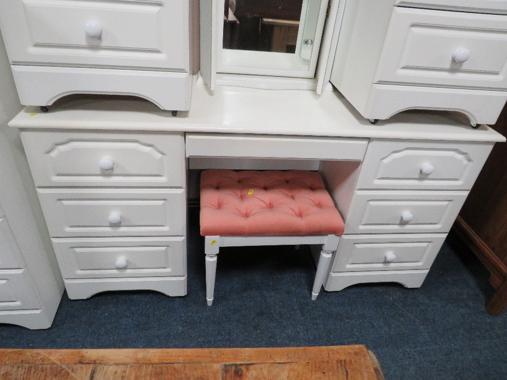 A MODERN WHITE BEDROOM DRESSING TABLE, TRIPLE MIRROR, STOOL, TALL CHEST AND TWO BEDSIDE CHESTS (6) - Image 5 of 5