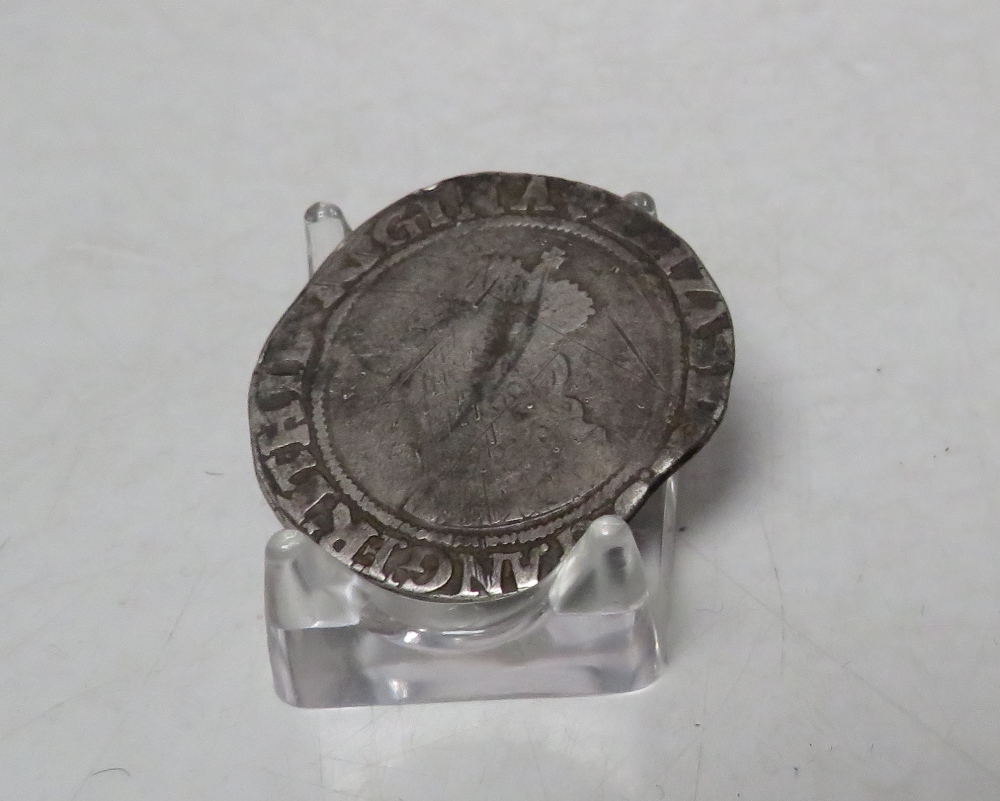 AN ELIZABETH I SILVER COIN, Dia. 3 cm - Image 3 of 3