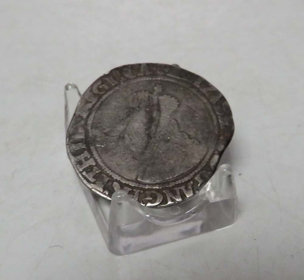 AN ELIZABETH I SILVER COIN, Dia. 3 cm - Image 2 of 3