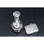 A PRETTY HALLMARKED SILVER PEPPERETTE BY JOSEPH AND JOHN ANGEL - LONDON 1844, approx weight 62g, H