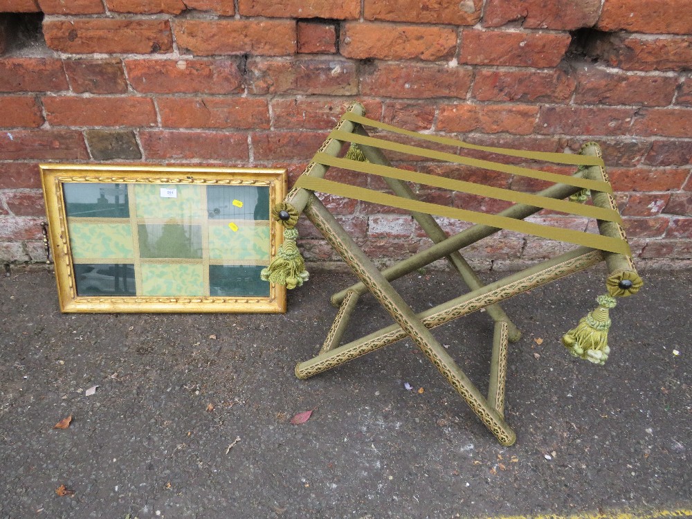 AN UNUSUAL GILT AND GLAZED TWIN HANDLED BUTLERS TRAY ON STAND - Image 4 of 5