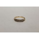 A HALLMARKED 9 CARAT GOLD RING, APPROX WEIGHT 1.6G, RING SIZE L