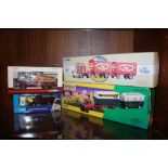FOUR BOXED CORGI DIE CAST MODELS, A SCAMMELL CONTRACTOR, A MORRIS COMMERCIAL TRUCK, A HIGHWAYMAN,