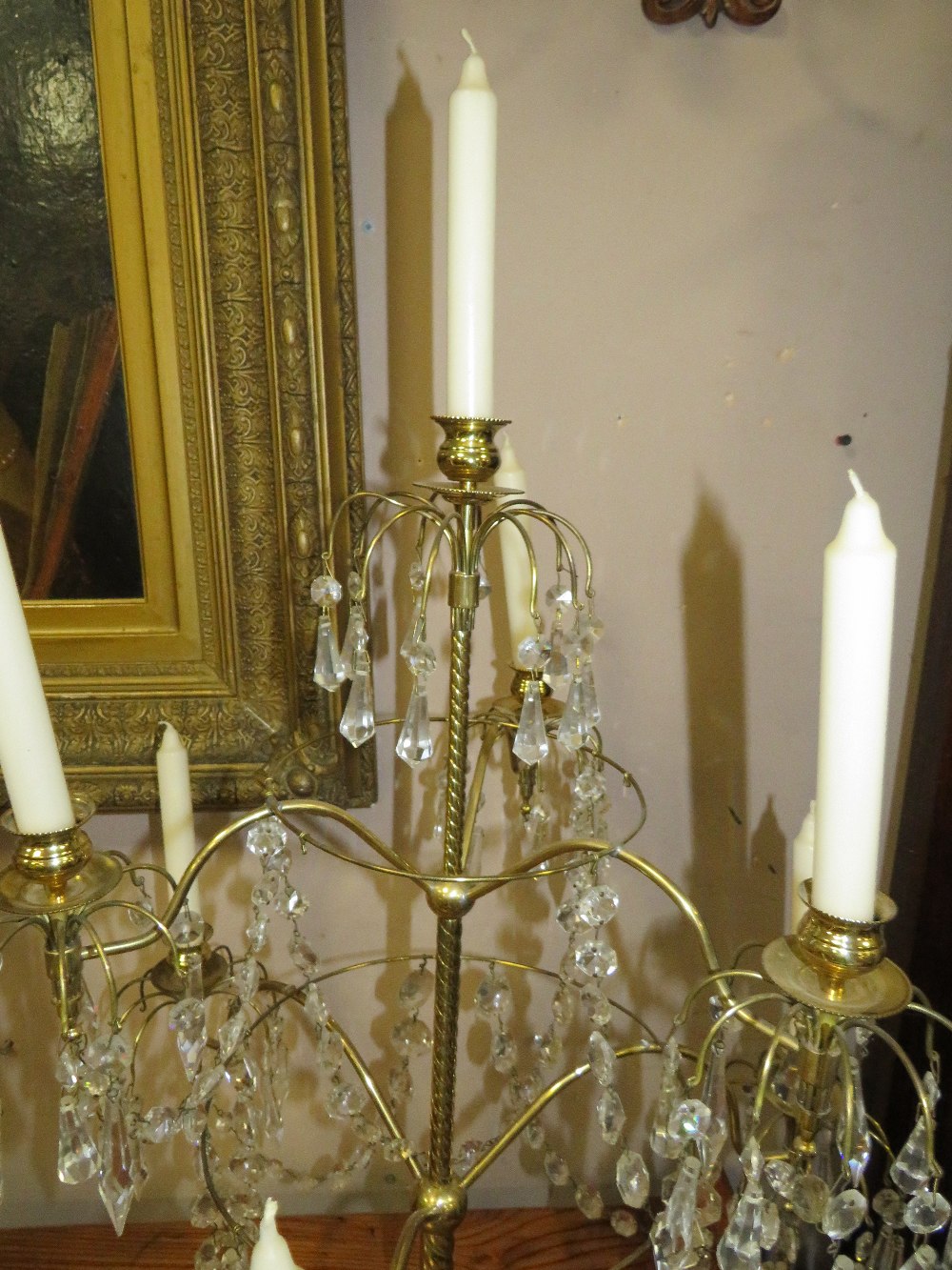 A PAIR OF IMPRESSIVE SIX BRANCH BRASS / PLATED AND CRYSTAL CANDELABRA H-66 CM (2) - Image 6 of 7