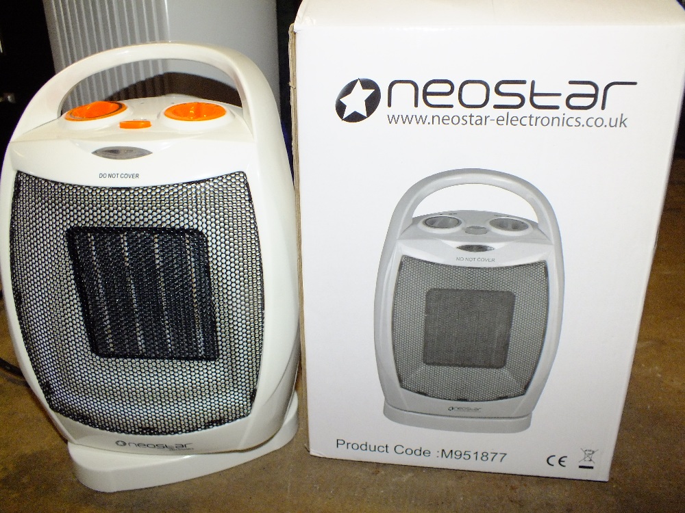 FOUR BOXED ELECTRIC HEATERS PLUS ANOTHER - Image 3 of 3