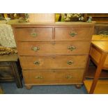 AN ANTIQUE OAK FIVE DRAWER CHEST H-104 W-95 CM