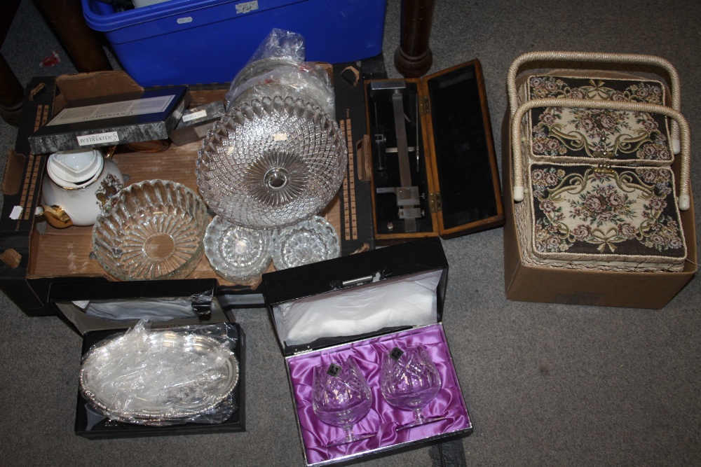 TWO TRAYS OF ASSORTED GLASSWARE AND BRASSWARE ETC. TO INCLUDE A BOXED SILVER PLATED CRUET SET,