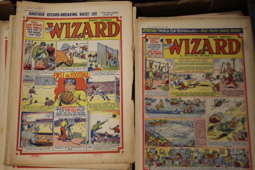 WIZARD' COMIC 1944 - 1974, approx. 970 issues in total, not a full run, some duplicates, various - Image 2 of 5