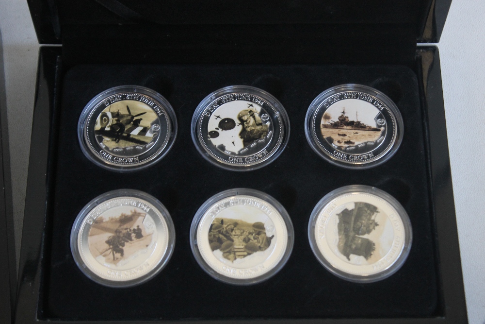 A COLLECTION OF BOXED COMMEMORATIVE COINS, to include three Edward VIII retro sets, a set of St - Image 4 of 6