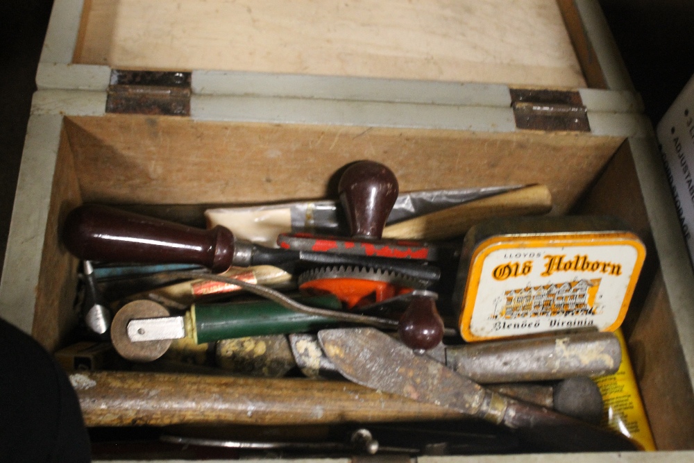 A BOX OF STAINLESS STEEL FRYER, AND A SMALL QUANTITY OF TOOLS ETC. - Image 3 of 3