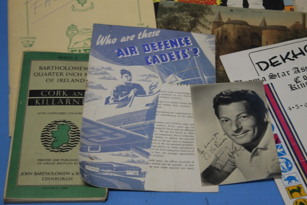 A QUANTITY OF ASSORTED MAGAZINES, PAMPHLETS, EPHEMERA ETC. - Image 4 of 5