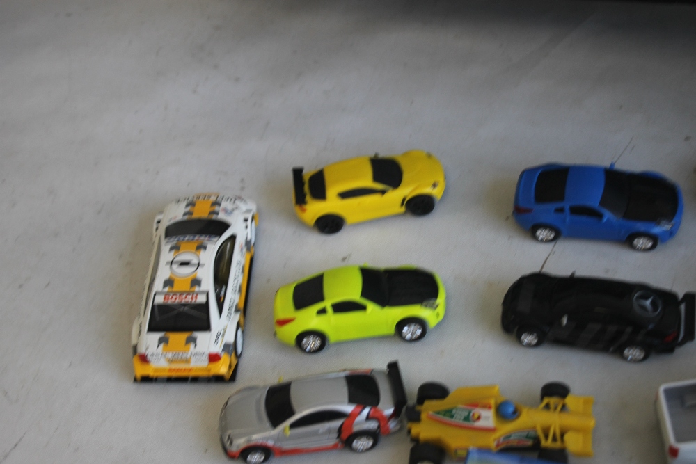 A COLLECTION OF TWENTY ONE SCALEXTRIC SLOT CARS BY HORNBY, SCALEXTRIC ETC., boxed Scalextric - Image 4 of 6