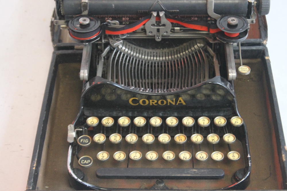A SMALL CORONA FOLDING TYPE-WRITER, in case - Image 2 of 4