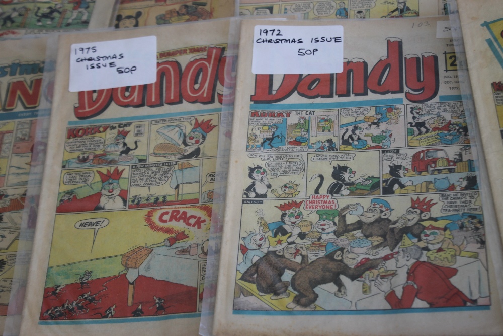 THE BEANO, DANDY, KNOCKOUT AND TOPPER COMICS to include 'The Beano' #330 1948, #700 1955, #711 1956, - Image 3 of 6