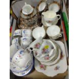A TRAY OF ASSORTED TEA WARE
