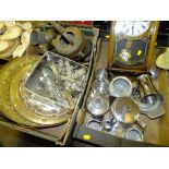 TWO TRAYS OF METALWARE TO INCLUDE A WALL CLOCK