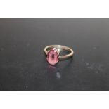 A 9CT GOLD DRESS RING, APPROX WEIGHT 2.2G