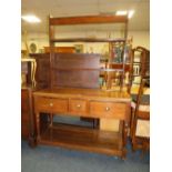 AN ANTIQUE OAK DRESSER WITH THREE DRAWERS W 137 CM