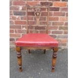 AN EDWARDIAN MAHOGANY BEDROOM CHAIR