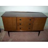 A WRIGHTON RETRO SIDEBOARD