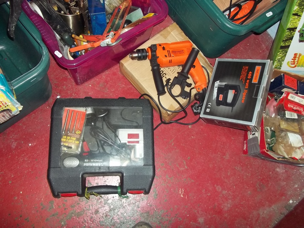 A SELECTION OF TOOLS TO INCLUDE BOXED ITEMS - A STEAMER, RIVETER, TILE CUTTER, DRILL, JIGSAW, - Image 2 of 6
