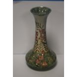 A COBRIDGE WILLOW HERB PATTERN VASE, H APPROXIMATELY 32 cm