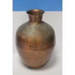 A COPPER VASE - HEIGHT - APPROX 40 cm