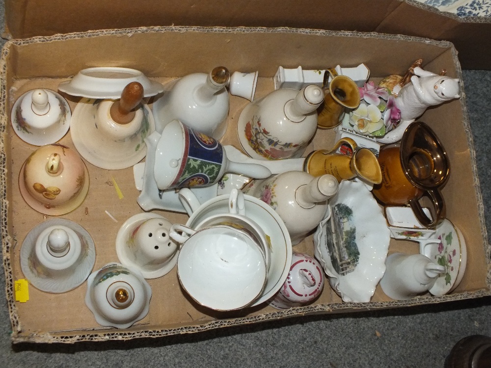 THREE TRAYS OF ASSORTED CERAMICS TO INCLUDE SADLER, COALPORT, SPODE ETC. - Image 4 of 4