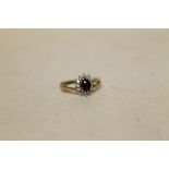 A HALLMARKED 9 CT GOLD DRESS RING, APPROX WEIGHT 1.5 G