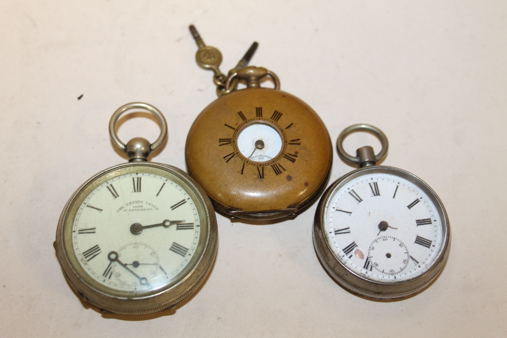 THREE POCKET WATCHES TO INCLUDE A HALF HUNTER EXAMPLE - FOR SPARES AND REPAIRS