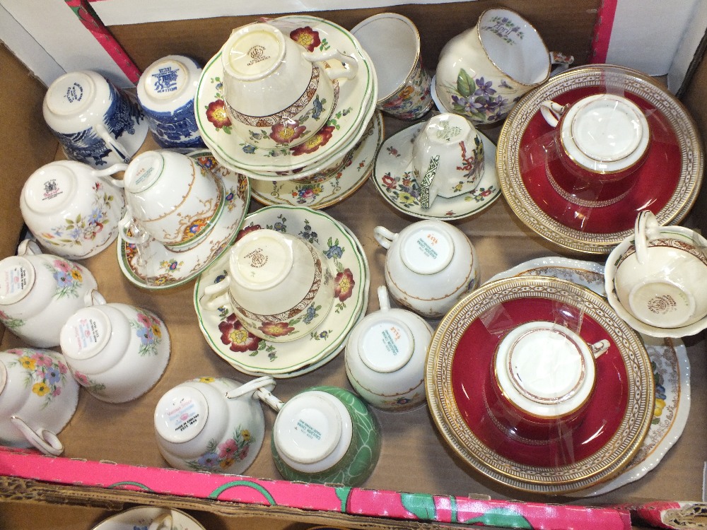 TWO TRAYS OF CUPS AND SAUCERS TO INCLUDE COALPORT, CAULDON CHINA ETC. - Image 2 of 3