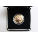 A CASED ELIZABETH II 2005 GEORGE AND THE DRAGON BACKED GOLD SOVEREIGN