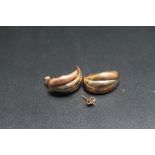 A PAIR OF 9 CT THREE COLOUR GOLD EARRINGS, A/F, approx weight 1.4g
