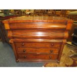 AN ANTIQUE MAHOGANY SCOTTISH FIVE DRAWER CHEST H-113 W-125 CM